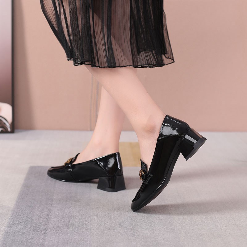 四季款真皮单鞋女31特小码3233牛皮软皮漆皮压花中跟粗跟方头女鞋