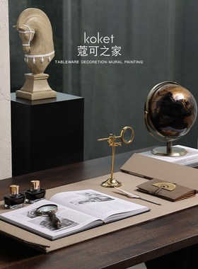 Koket蔻可 轻奢办公室书桌书垫皮革写字板地球仪创意样板间摆件