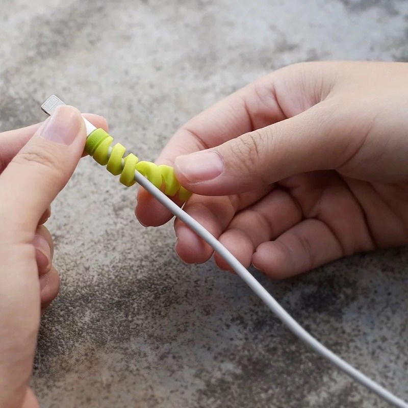 4pcs Spiral Cable Protector Data Line Protector Earphone Ca
