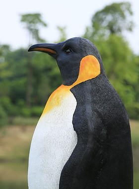 户外仿真企鹅玻璃钢动物雕塑景观模型海洋馆冰雪游乐主题装饰摆件