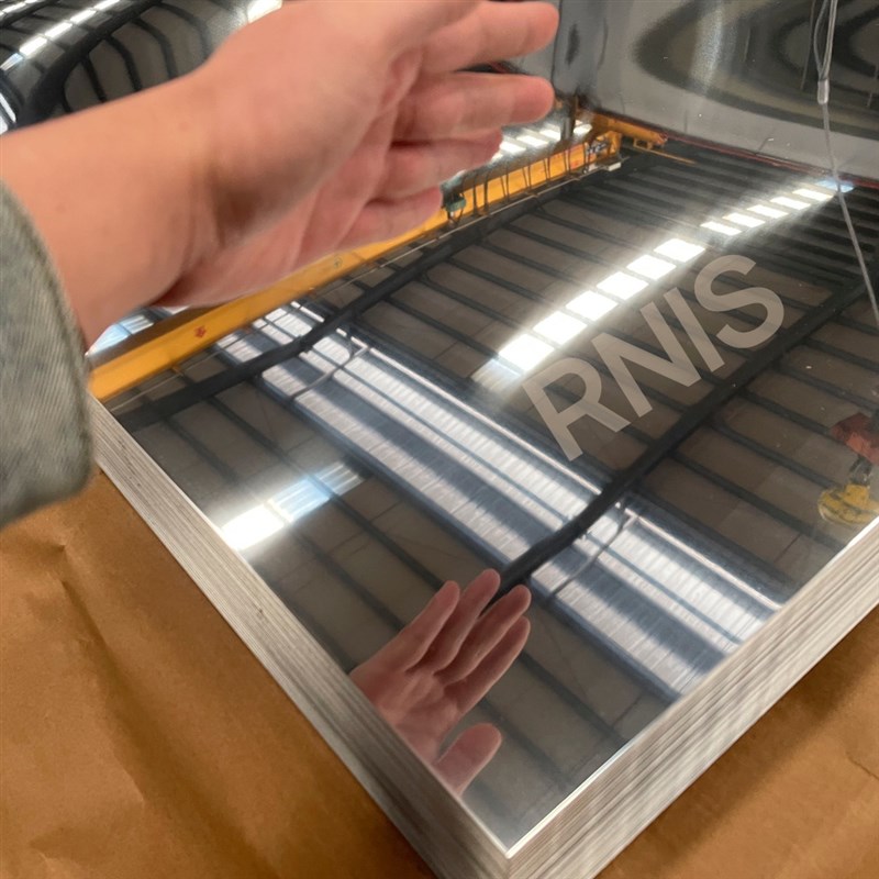 304不锈钢板g材镜面430不锈钢板拉丝201不锈钢板花纹板316不锈钢