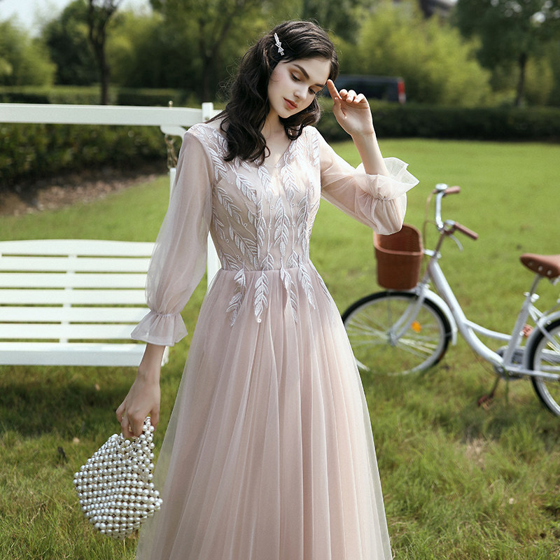 现货伴娘服长款2021新款秋季伴娘礼服姐妹团闺R蜜结婚显瘦合唱小