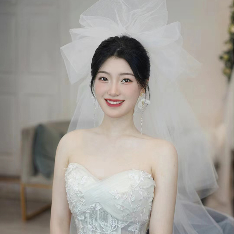 2023新款头纱抓泡云朵蓬蓬头纱韩式结婚新娘摄影造型街拍婚纱跟妆