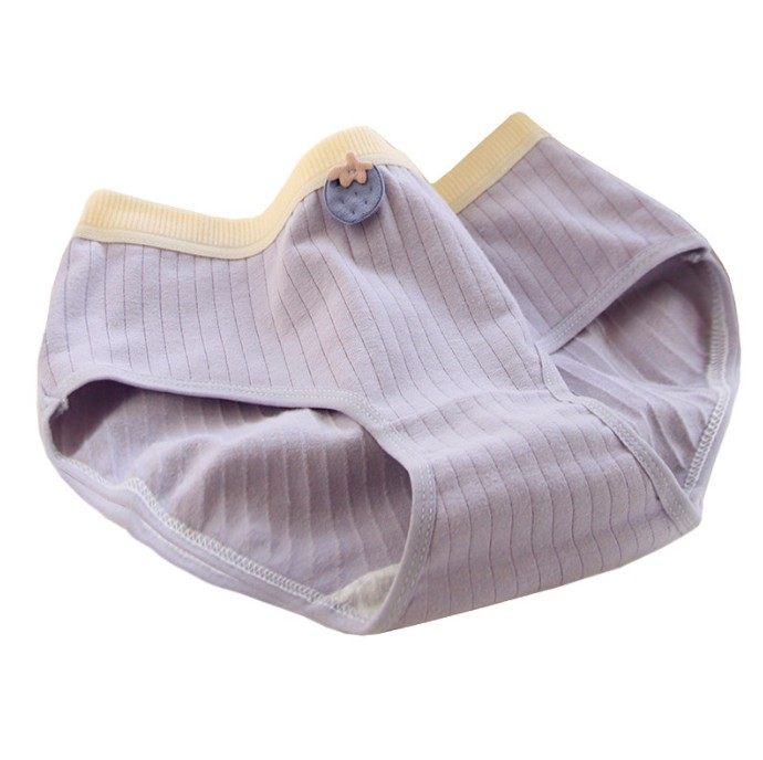 纯欲草莓小清新内裤全棉裆女士透气大码中腰少女三角裤,女士内衣/男士内衣/家居服,女三角裤,淘宝优惠券,粉丝福利购,淘宝优惠卷