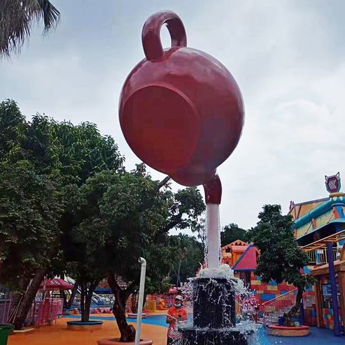 户外大型茶壶悬空流水壶喷泉景观模型玻璃钢雕塑酒店小品摆件