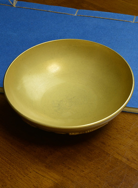 仿古纯铜碗浮雕五牛图中式古w典茶碗书房摆件家用铜器家居装饰收