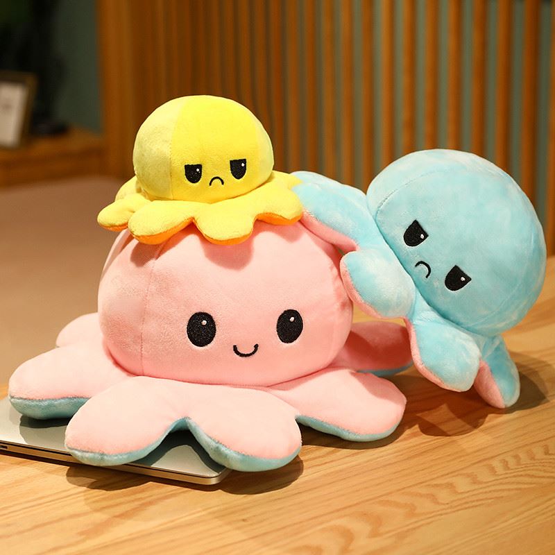 极速1pcs Reversible Octopus Plushie Fidget toy Flip Plush To