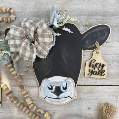 Welcome FarmhouseoC w Heao Wreath Door Signs WVdoden Calf