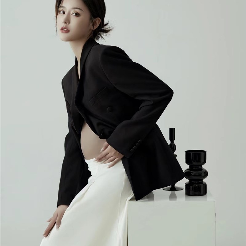 影楼孕妇拍照服法式高级感缎面白色长款半身裙女黑色西装外套服装