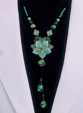 绿色项链莲花造型毛衣链2024年新款潮复古民族风高级感挂件配饰长