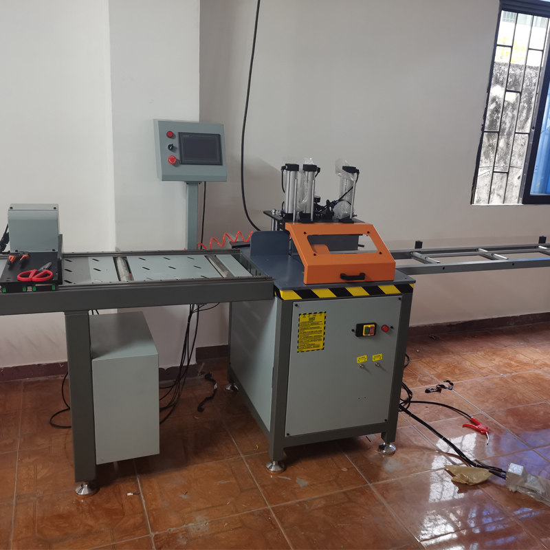 架数控自位679动定位数显送料定台切割机料c托料架切割铝材机托料