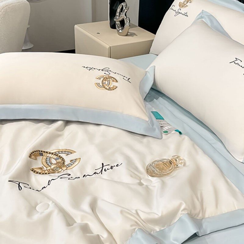 夏季冰丝夏凉被四件套可机水洗真丝2024新款薄被子被芯夏天空调被,床上用品,化纤被,淘宝优惠券,粉丝福利购,淘宝优惠卷