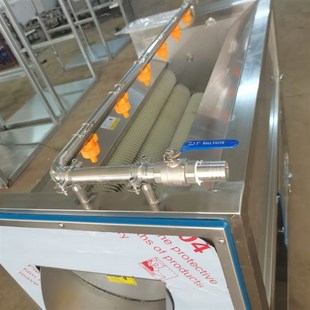 毛辊清洗机商用大型果蔬清洗机水管多功能毛刷蔬菜清洗机