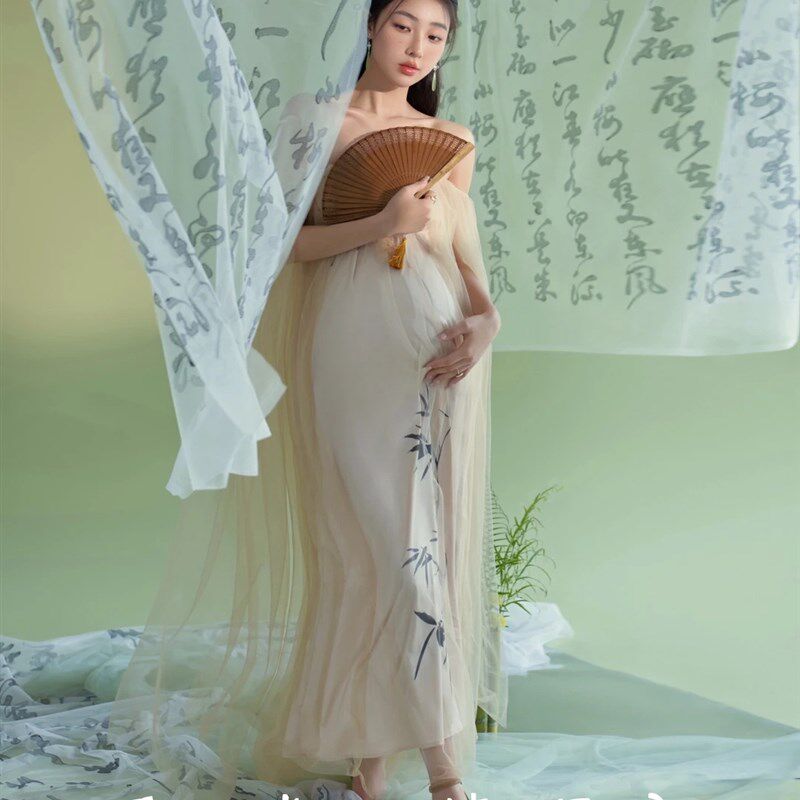 新款孕妇拍照影楼主题摄影写真服装时尚服饰妈P咪纱裙艺术照相衣