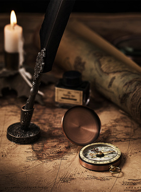 复古铜质指南针指北针车载挂扣式罗盘仪家居软装装饰品摄影道具