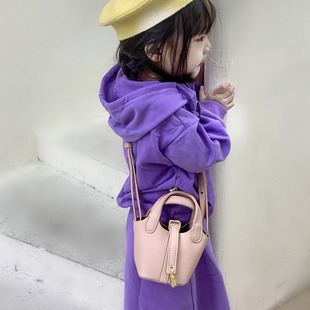 新款 斜V挎包宝宝零钱 儿童包包迷你菜篮子包包韩版 水桶包女孩时尚