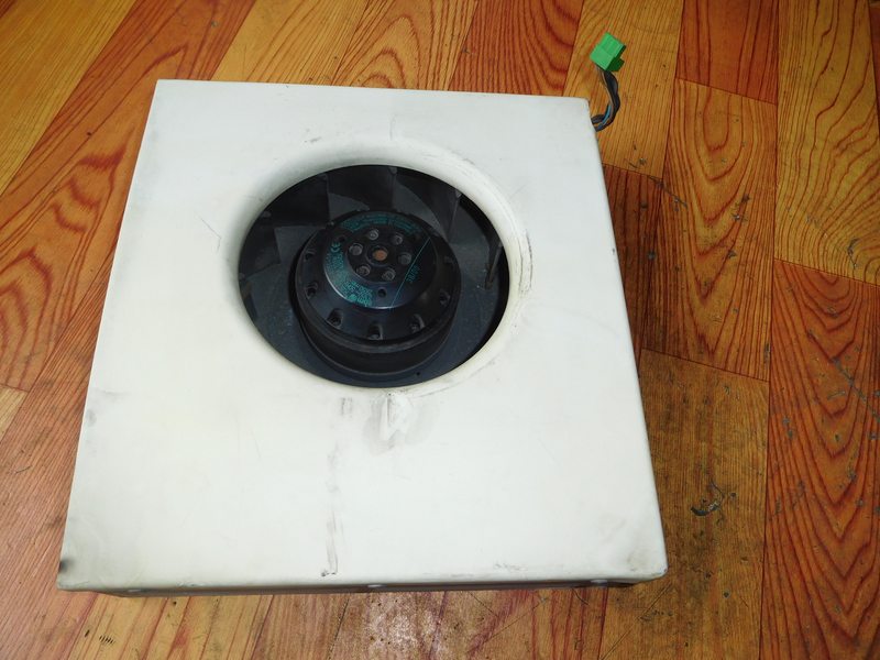 直销新品a新品议价 变频器通风机jR2E225-AT51-14 M2E068-VDF 230
