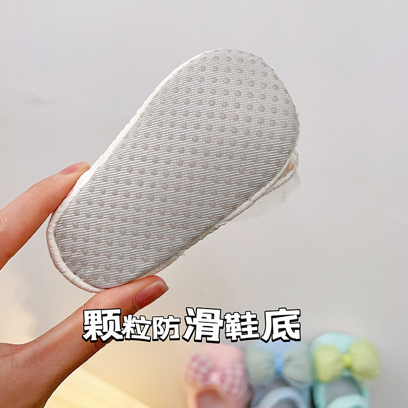 婴儿鞋子0-1岁春秋女宝宝公w主鞋软底3-6LJ-9个月透气新生步前鞋
