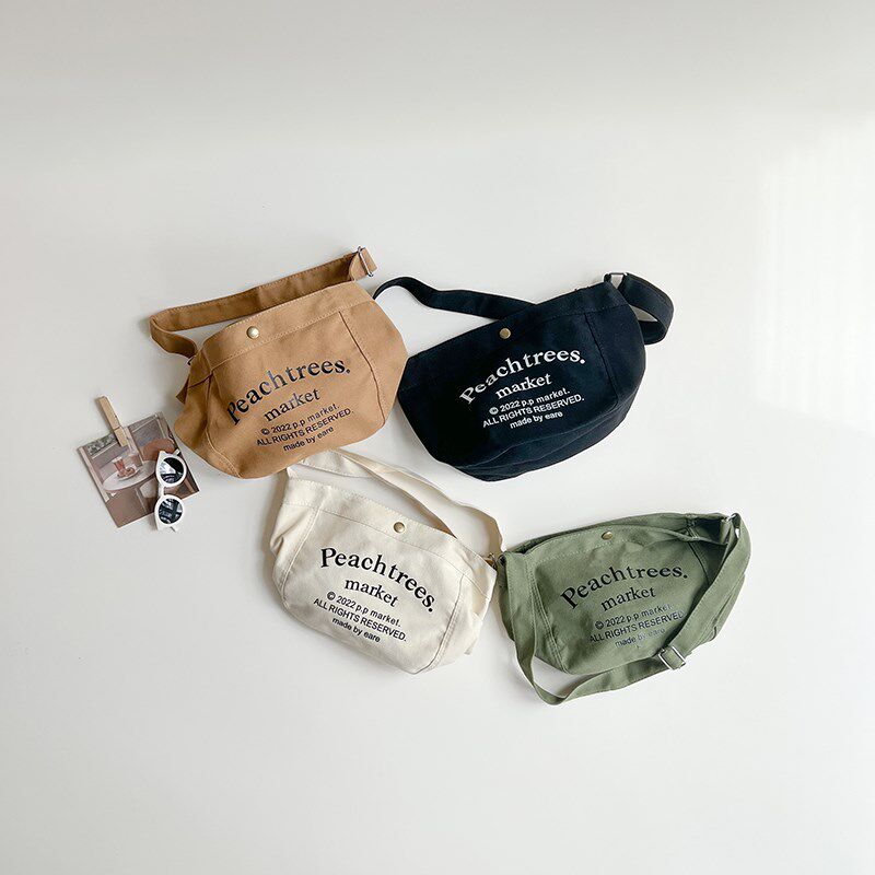 儿童斜挎包时尚小包潮酷男童单肩包女孩外出轻便男T生帆布包潮背