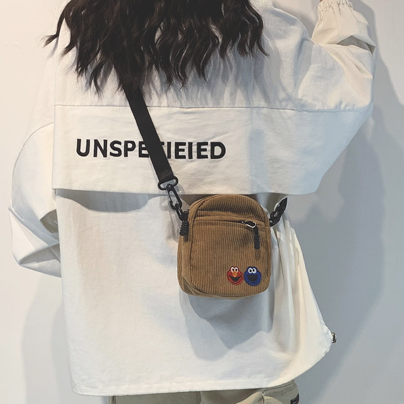 网红小黑包包2020新款装手机的小包包斜挎女韩版百搭单肩休闲包女,箱包皮具/热销女包/男包,通用款女包,淘宝优惠券,粉丝福利购,淘宝优惠卷