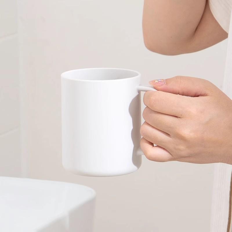 日式简约漱口杯宿舍用洗漱杯子带手柄漱口杯家用塑料刷牙杯套装