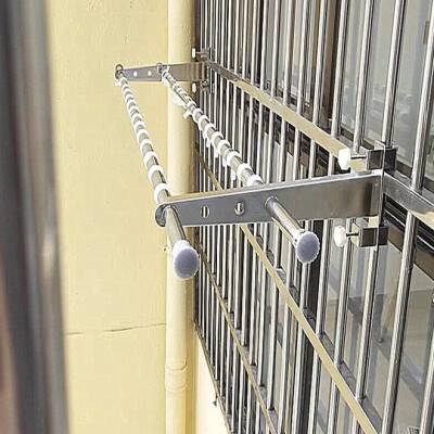 窗外晒衣架e晒被子家用阳台栏杆晾衣架室外防盗网挂衣不锈钢免打