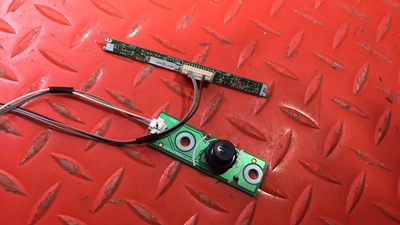 夏普 LCD-60MY7008A 遥控接收板QPWBNG716WJZZ带线发货