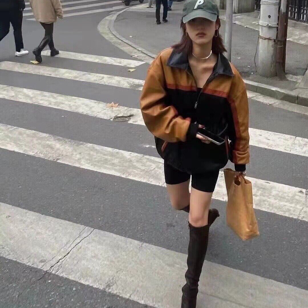 辣妹bi备rework系列复古机车皮夹克背后logo字母拼色男女同款外套