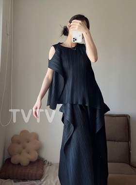 TVTV 两穿纸片人套装～廓形宽松褶皱花边设计感黑色套装