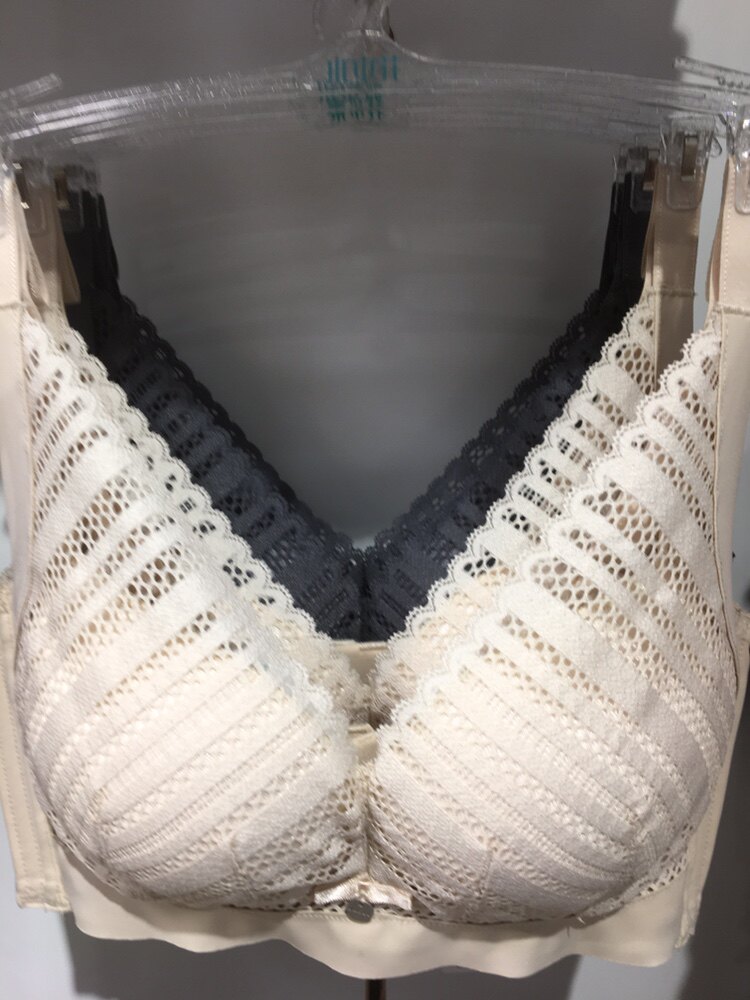 水中花实体店821622小胸厚款ab杯无钢圈文胸蚕丝面聊柔软舒服内衣