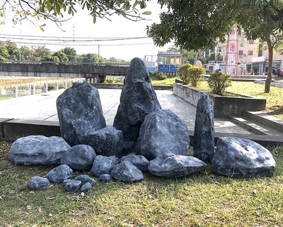 花园小院仿真石头园林假山庭院装饰摄影道具地景大型造景装饰摆件