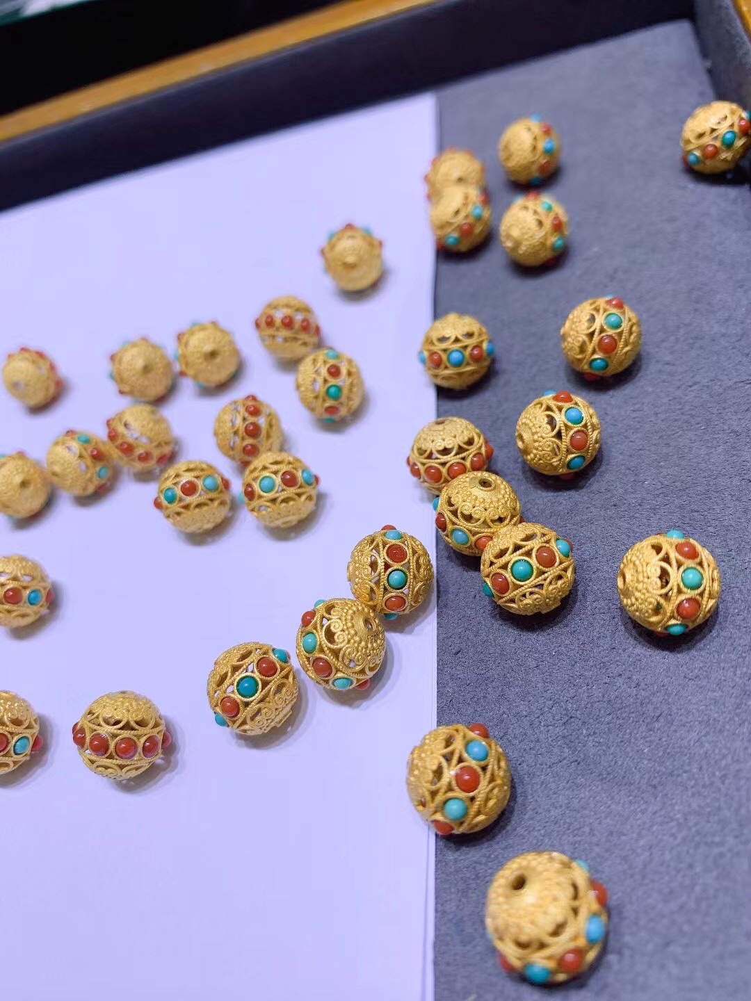 925银古法银多宝隔珠镶嵌天然南红绿松圆珠戒面尼泊尔蜻蜓眼隔珠