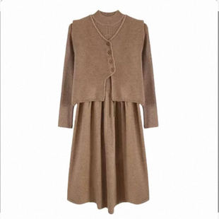 25121701 马甲针织气质连衣裙套装 小田粉丝专享