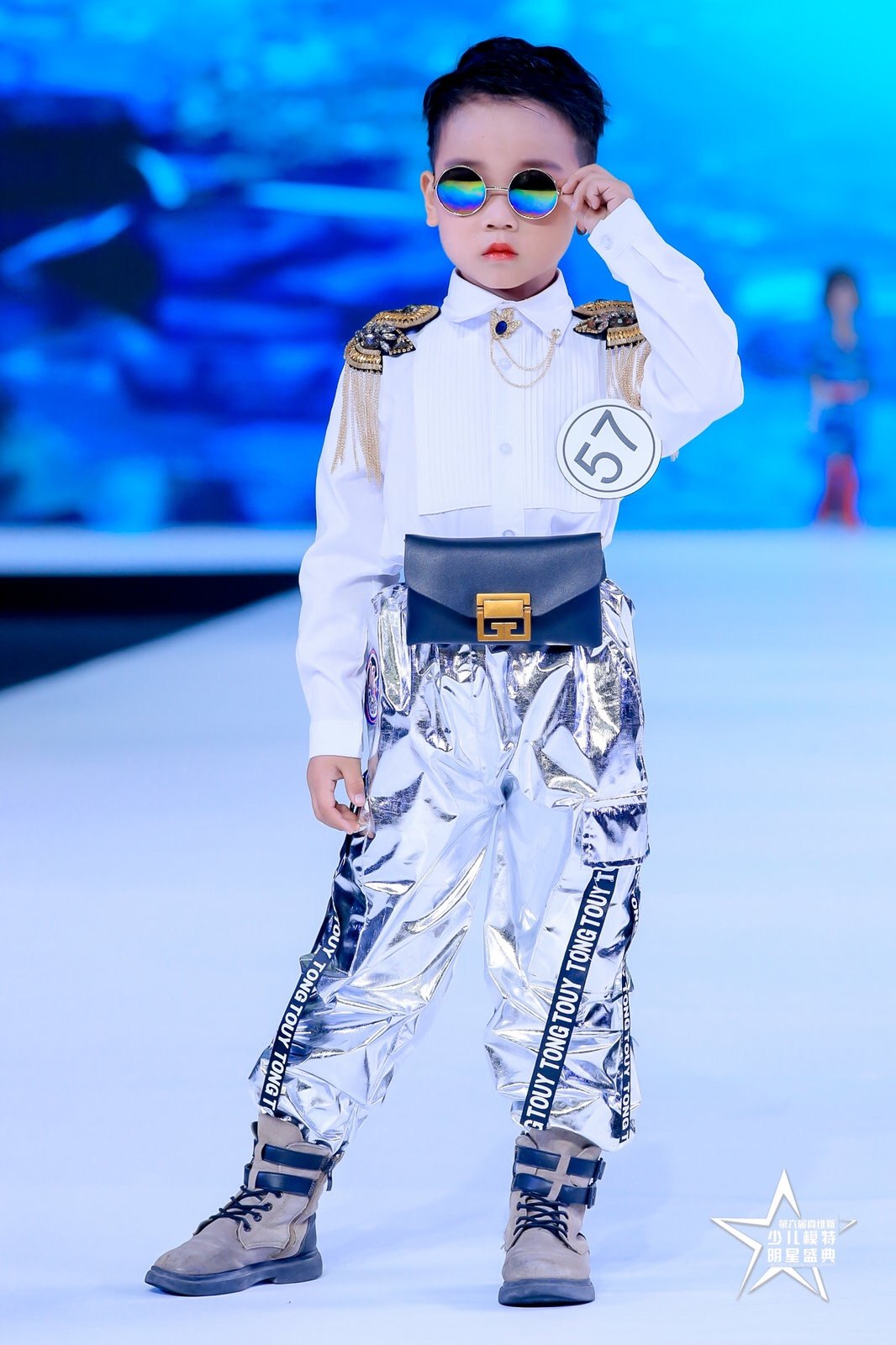 女童机车皮衣时尚模特t台走秀套装演出服儿童t台童装服装潮装女酷