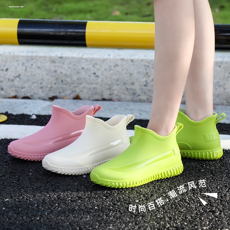 韩系网红雨鞋女时尚外穿短筒胶鞋加绒保暖情侣雨靴户外防滑防水鞋