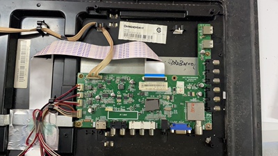 原装长虹LED32B2100C LED32C3000主板JUC7.820.00066596屏