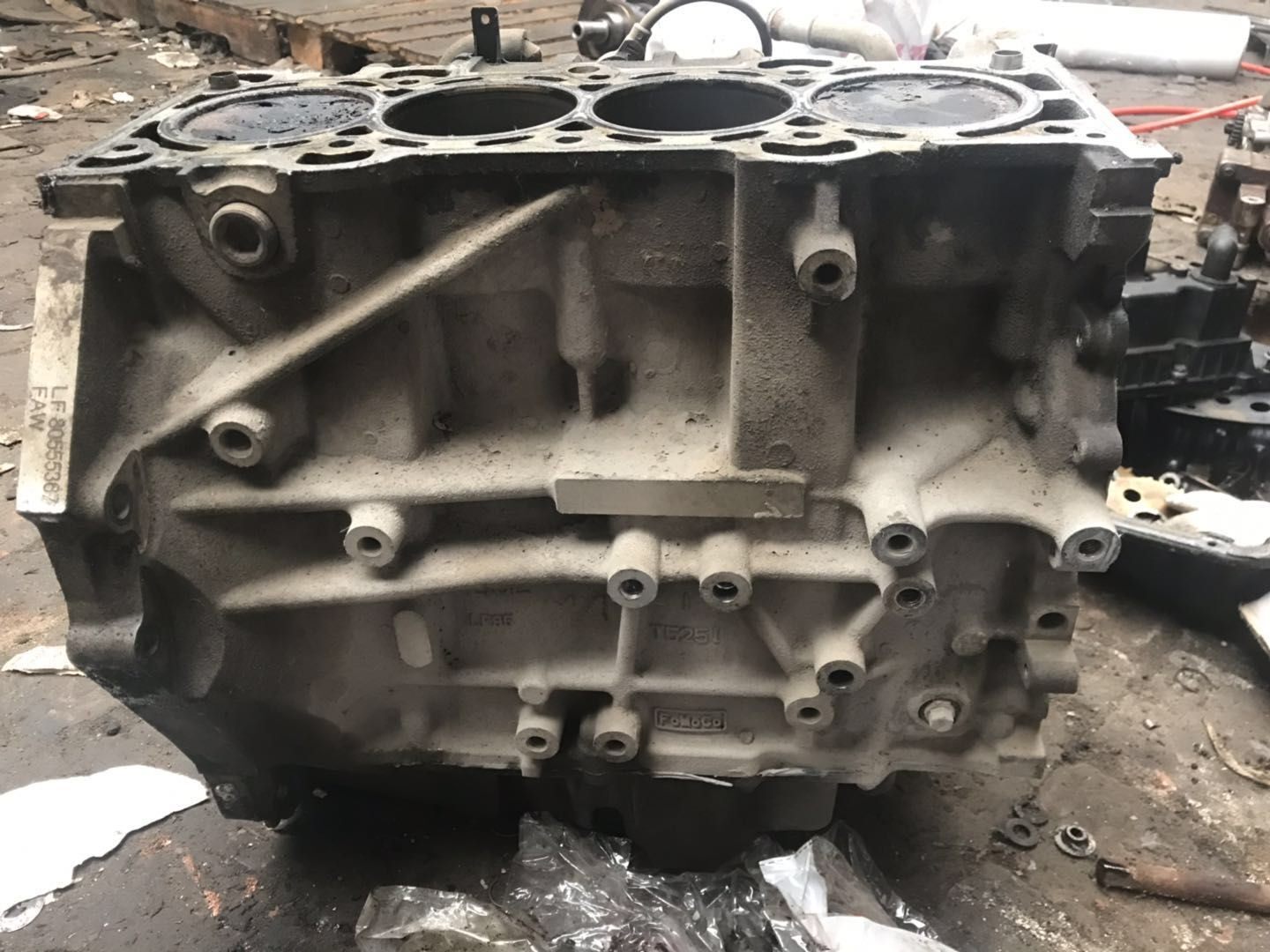 马自达6马六马三蒙迪欧福克斯2缸盖/缸体