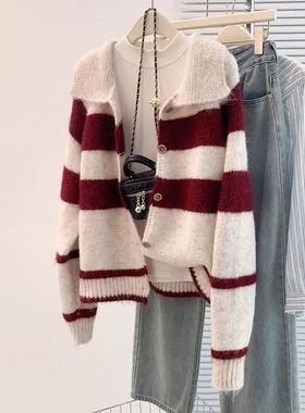 【小田粉丝专享】娃娃领甜美条纹撞色毛衣开衫26010302