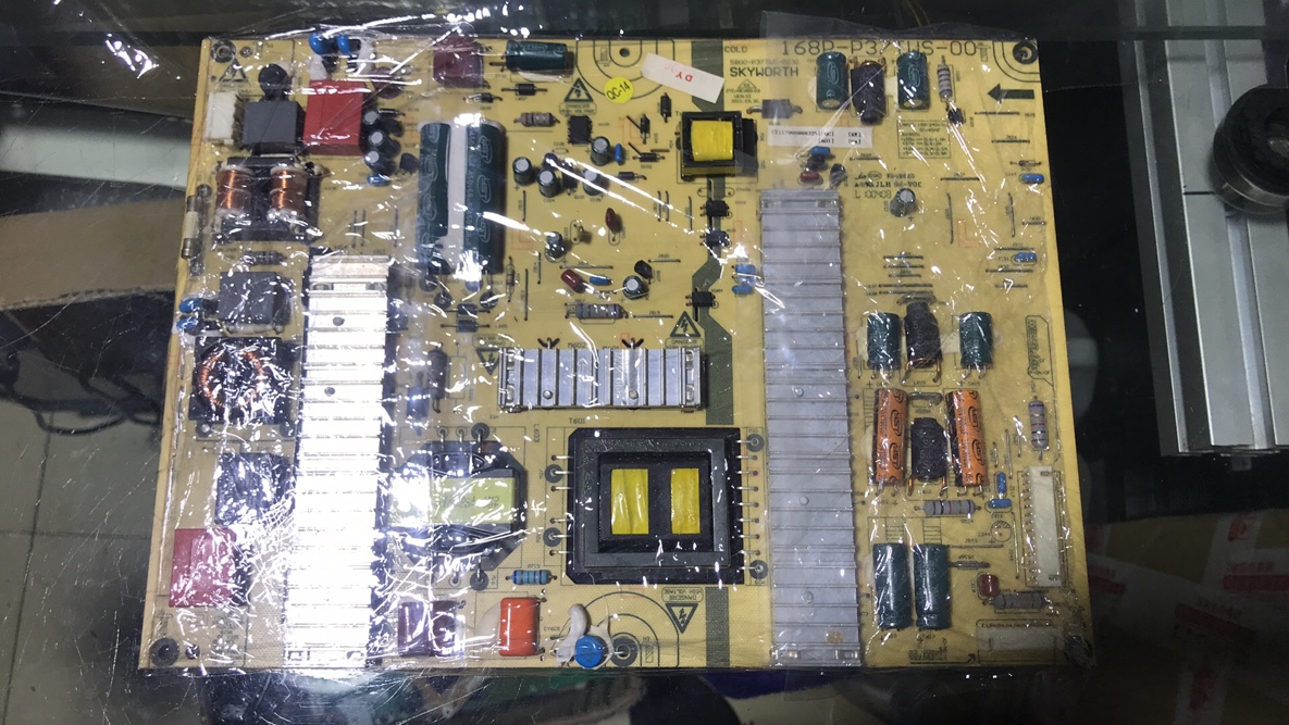 原装创维 32E/37E60HR电源主板168P-P37TWS-00 5800-P37TWS-0030