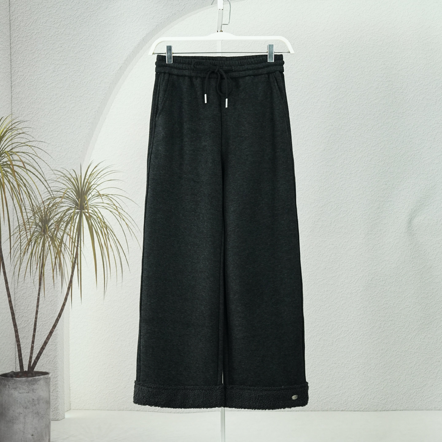 加绒休闲裤女韩版显瘦加厚保暖脚口羊羔毛直筒小个子长裤2025冬季,女装/女士精品,休闲裤,淘宝优惠券,粉丝福利购,淘宝优惠卷