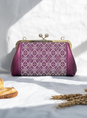 上久楷紫金粉定胜宋锦配高定珠光紫金粉牛皮配珍珠扣头高档手提包