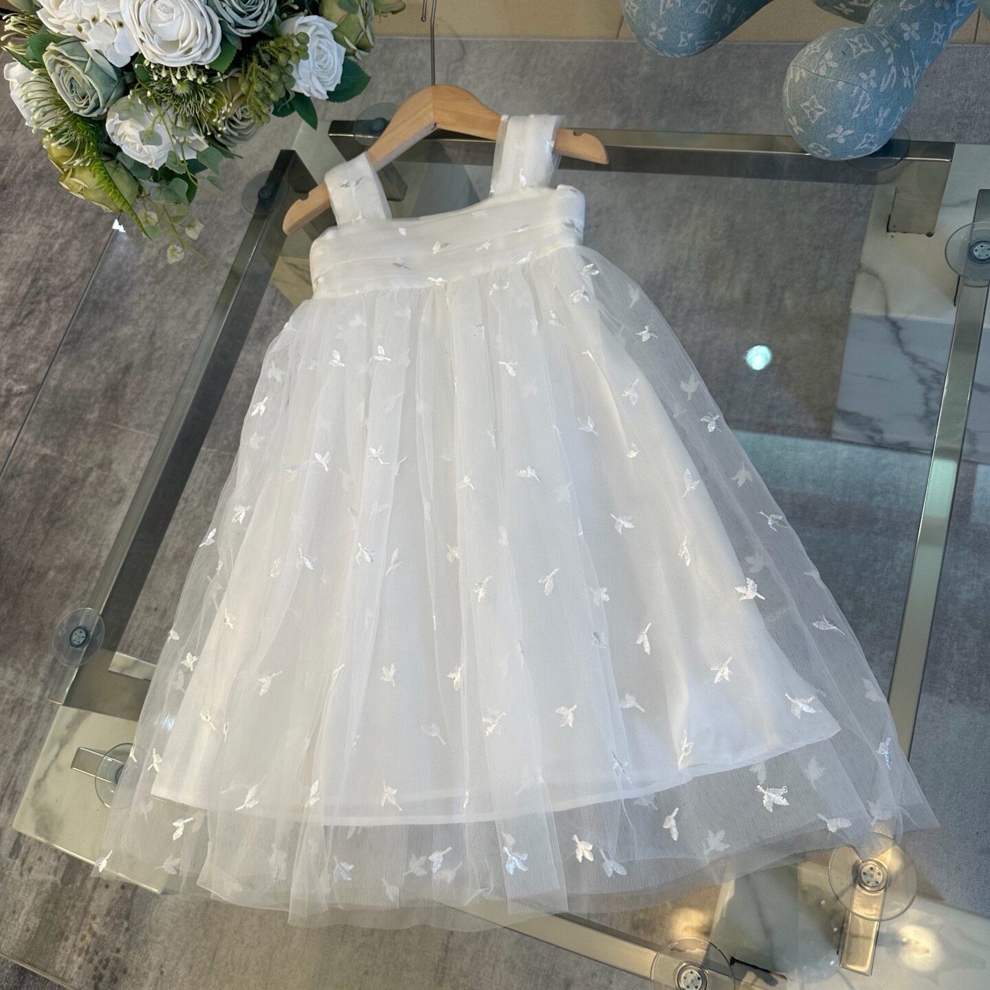 女童连衣裙夏季新款小仙女蝴蝶结纯色网纱裙儿童生日礼服蓬蓬裙潮