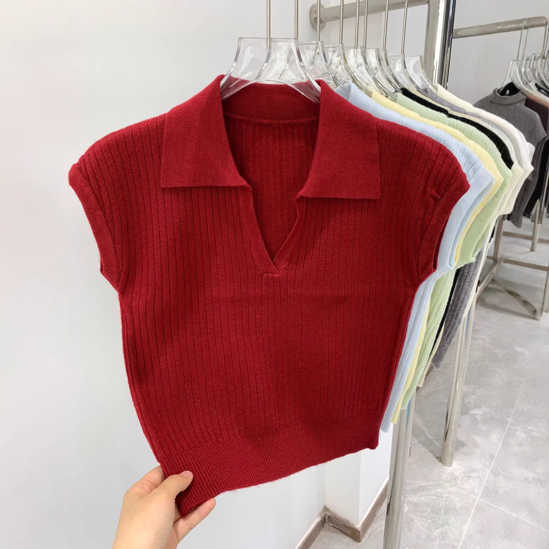 法式V领坑条短袖针织衫女夏季新款高级感T恤气质百搭小衫短款上衣