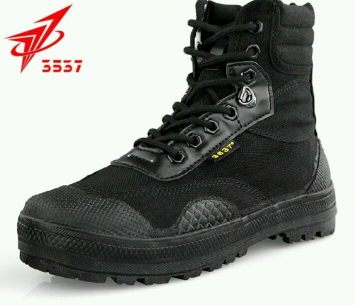 Bottes militaires - Ref 1400149 Image 1