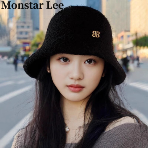 Monstar Lee羊羔毛韩版气质百搭渔夫帽子女冬显脸小时尚盆帽黑色