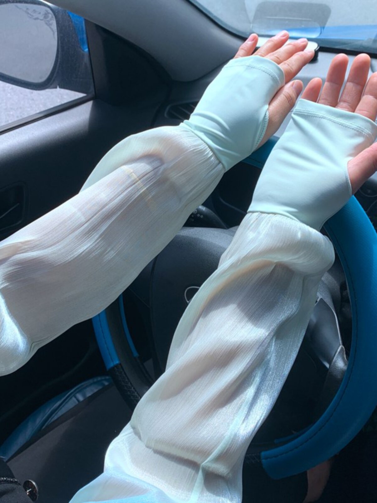 2023 SUMMER NEW SUNSCREEN SLEEVE WOMENS DRIVING AND CYCLING SLEEVE ICE SLEEVE LONG LOOSE ICE SLEEVE UV MOISTURE