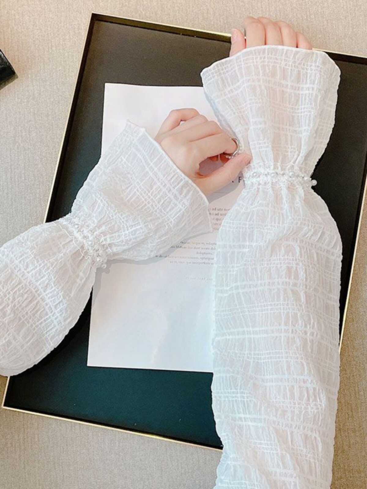 SOLID COLOR SUNSCREEN SLEEVES PEARL LACE HAND SLEEVES ICE SLEEVES STUDENTS HIGH-VALUE WOMENS PLEATS ANTI-ULTRAVIOLET OUTDOOR SLEEVES