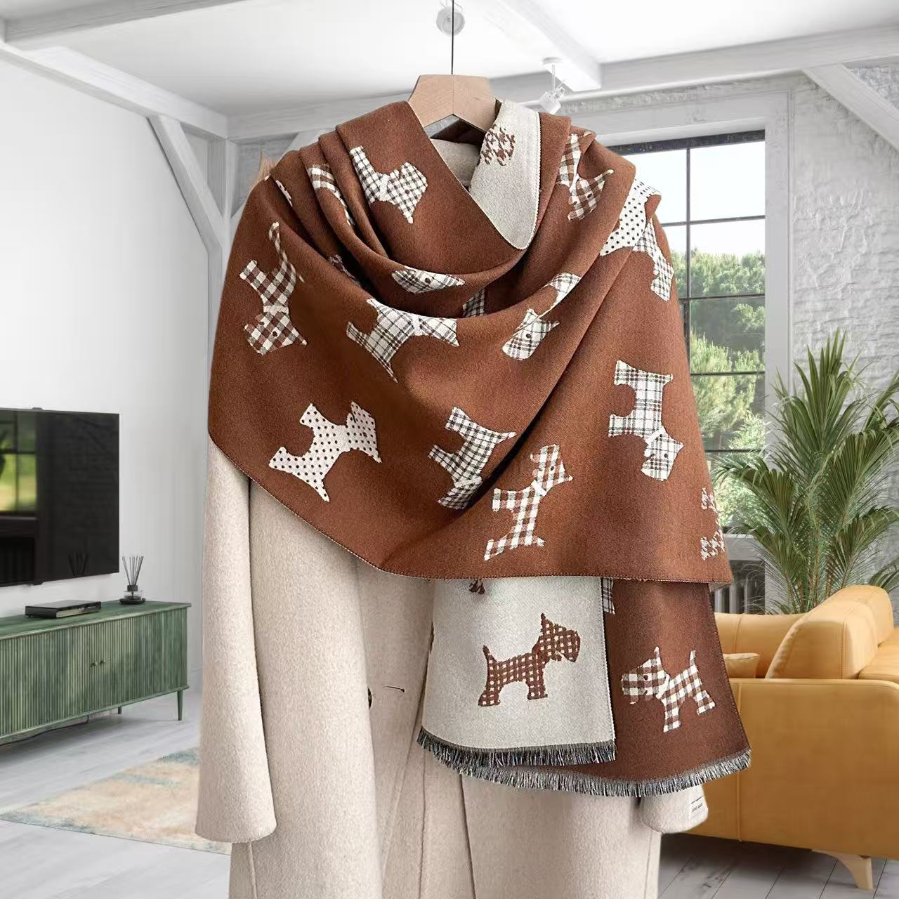 可爱狗狗2025新款时尚优雅高级仿羊绒双面围巾女披肩百搭保暖围脖