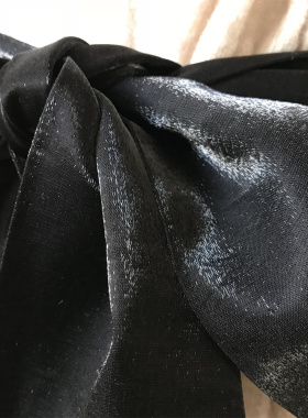 厚型琉璃丝闪光缎面腰带黑白灰