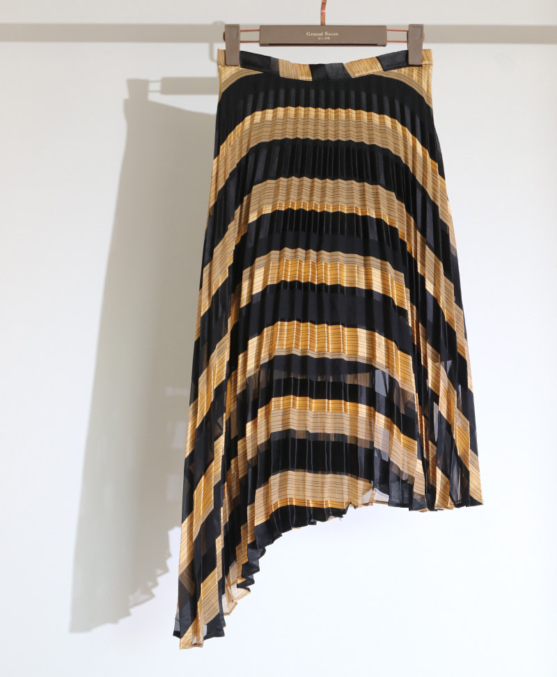 特惠左長右短不規則壓褶百褶半身裙顯瘦時尚條紋女半裙驚爆低價在類目 女裝/女士精品, 半身裙中 - 來自Buy2taobao.com提供專業的淘寶代購服務